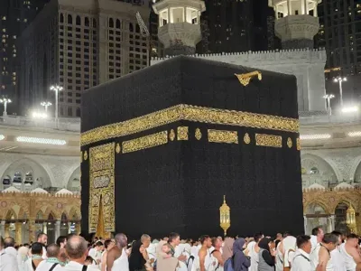 10 Night Economy Umrah Package from Boston